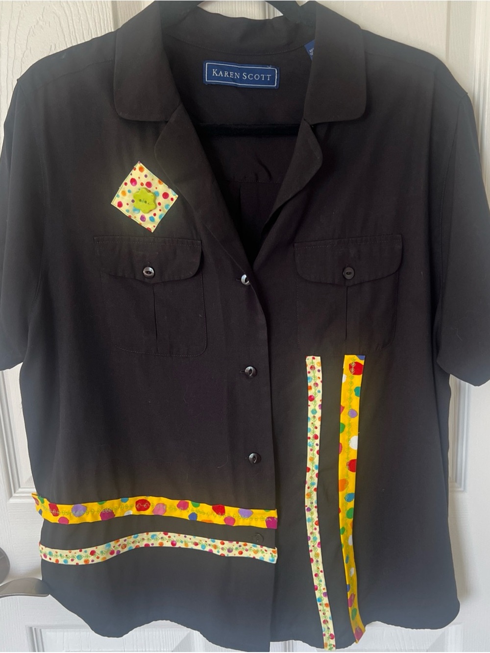 Karen Scott Women’s Button-Up Short Sleeve Shirt Black w Colorful Trim Size XL